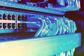 中国移动累计开通5G基站73万余个，其中700MHz基站20万个